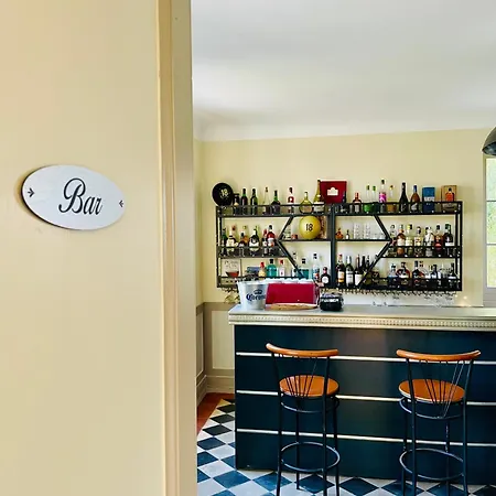 Château Lagelouse Couette-café Mimbaste